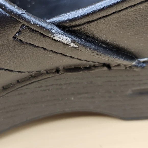 Dansko Professional Black Patent Leather Clogs Womens EU 38 US 7.5-8 Nurse Shoes - Picture 9 of 12